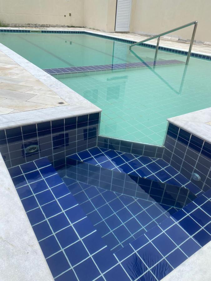 Em Maranduba Apartamento Ubatuba